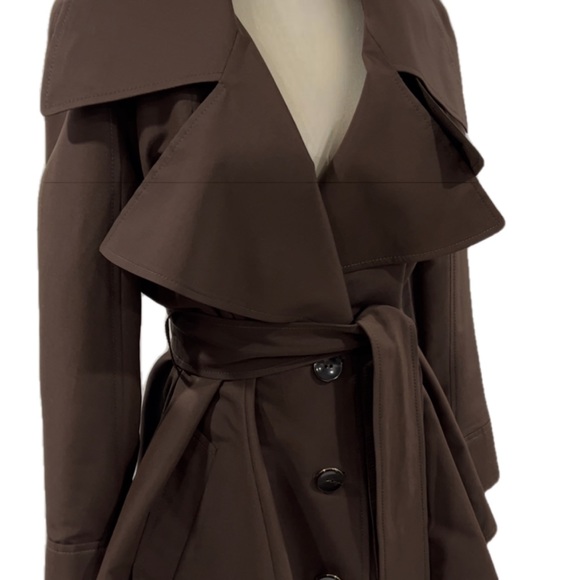 Victor & Rolf Trench Coat - Picture 4 of 10